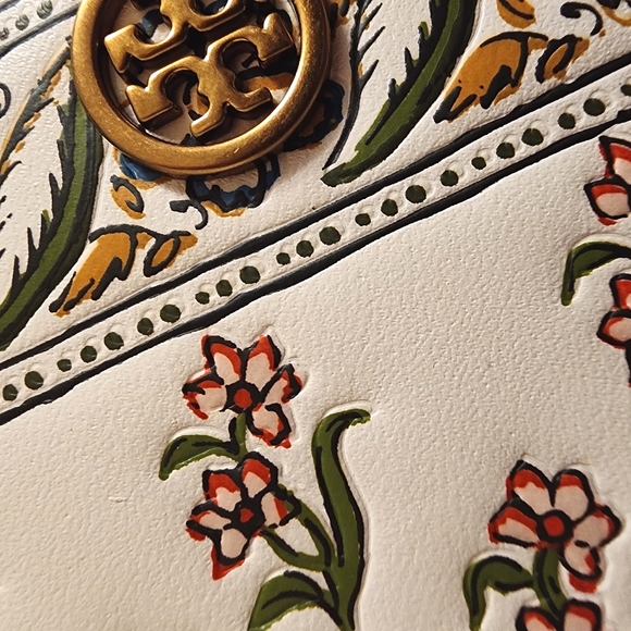 NWT ~Tory Burch Walker Printed Leather Slim Wallet Beige Flower Ditsy Border - Picture 16 of 16